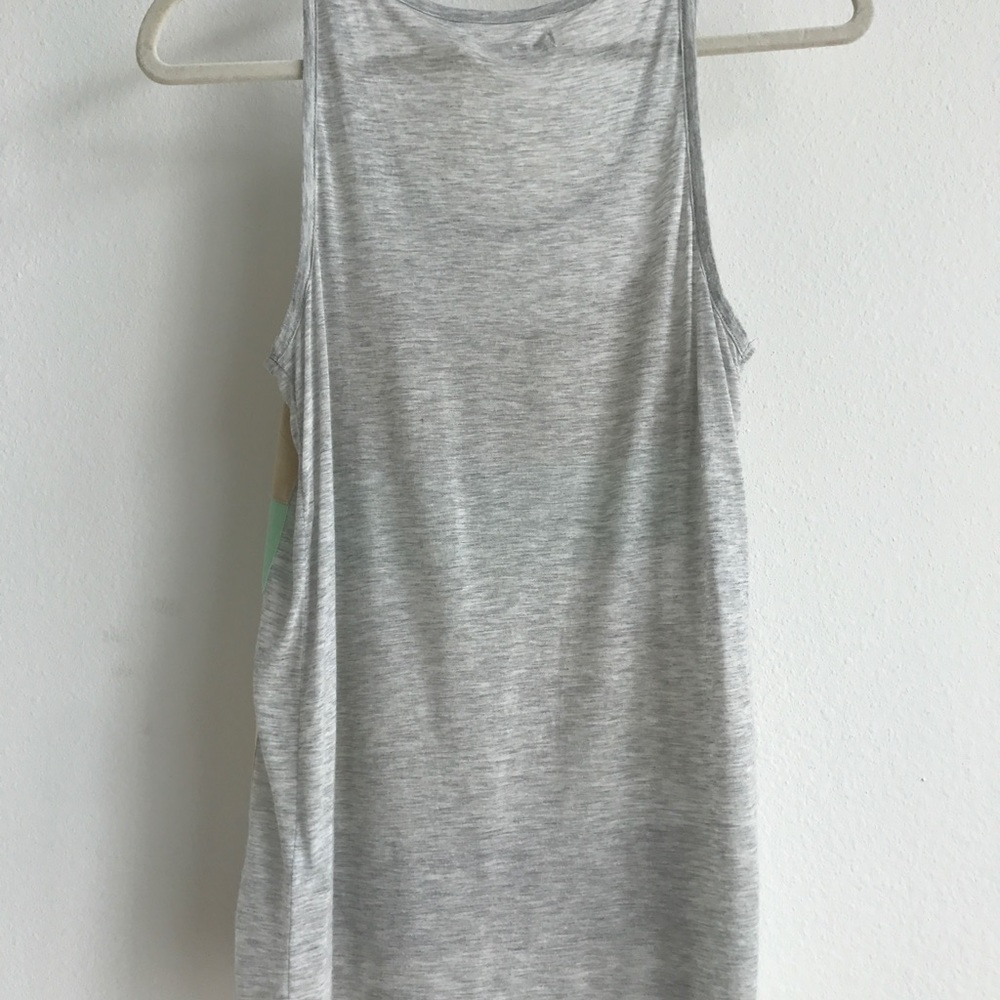 Hi-Line Crop Top - Picture 5 of 5